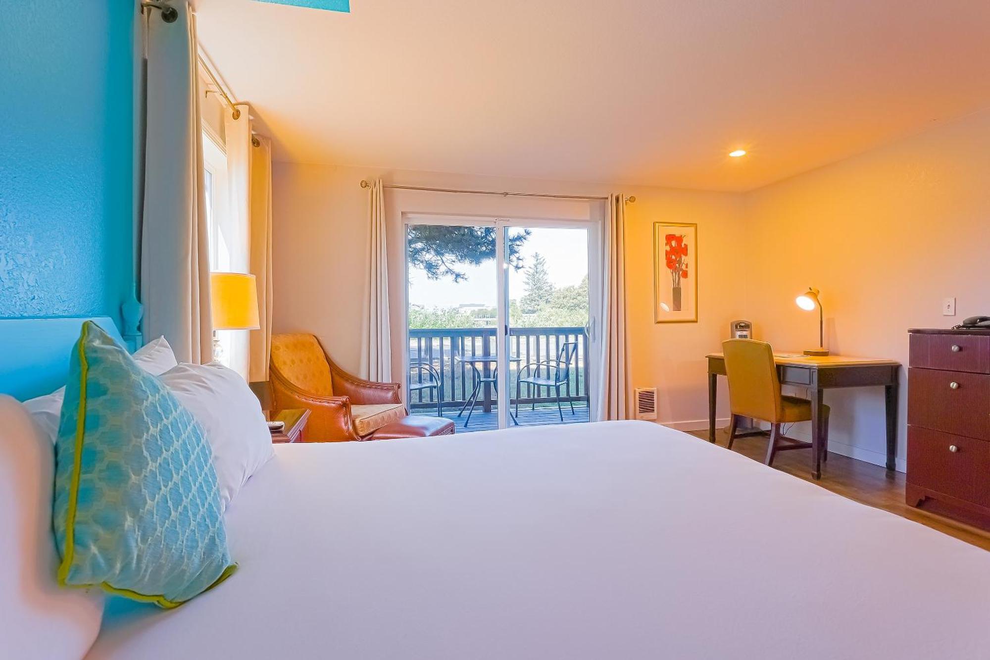 Coast River Inn By Oyo Seaside Exteriér fotografie