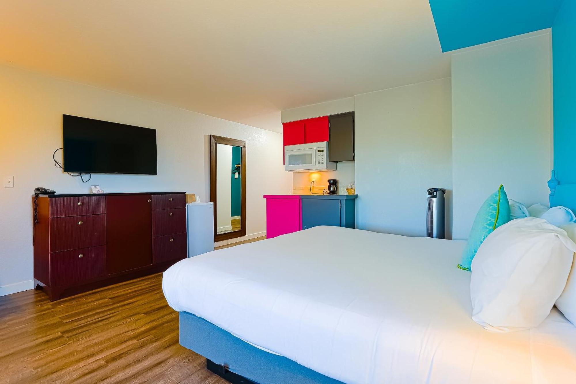 Coast River Inn By Oyo Seaside Exteriér fotografie